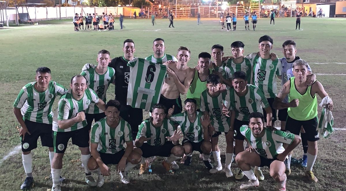 Fútbol de Rosarina: Defensores y Club del Gran Rosario consiguieron importantes victorias